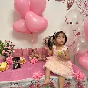 Meet your Posher, Uyen